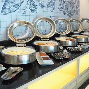 Court Wing Hotel Sukhumvit Bangkok